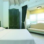 Swan Deluxe 1890 Çeşme